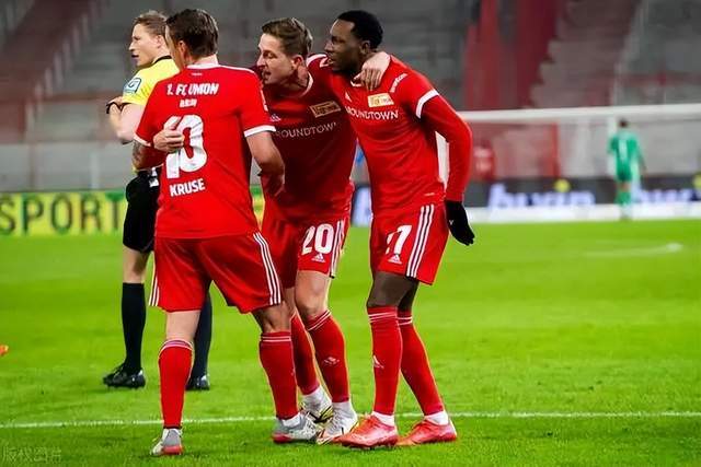 英国足坛Top30球员：萨拉赫 帕尔默 萨卡前三